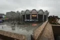 Architekturfotografie Arbeitsproben 9  Regen auf dem Foyerplatz