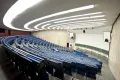 Photo: Interior view of the largest lecture hall in the Hörsaalzentrum Ost from top to bottom.