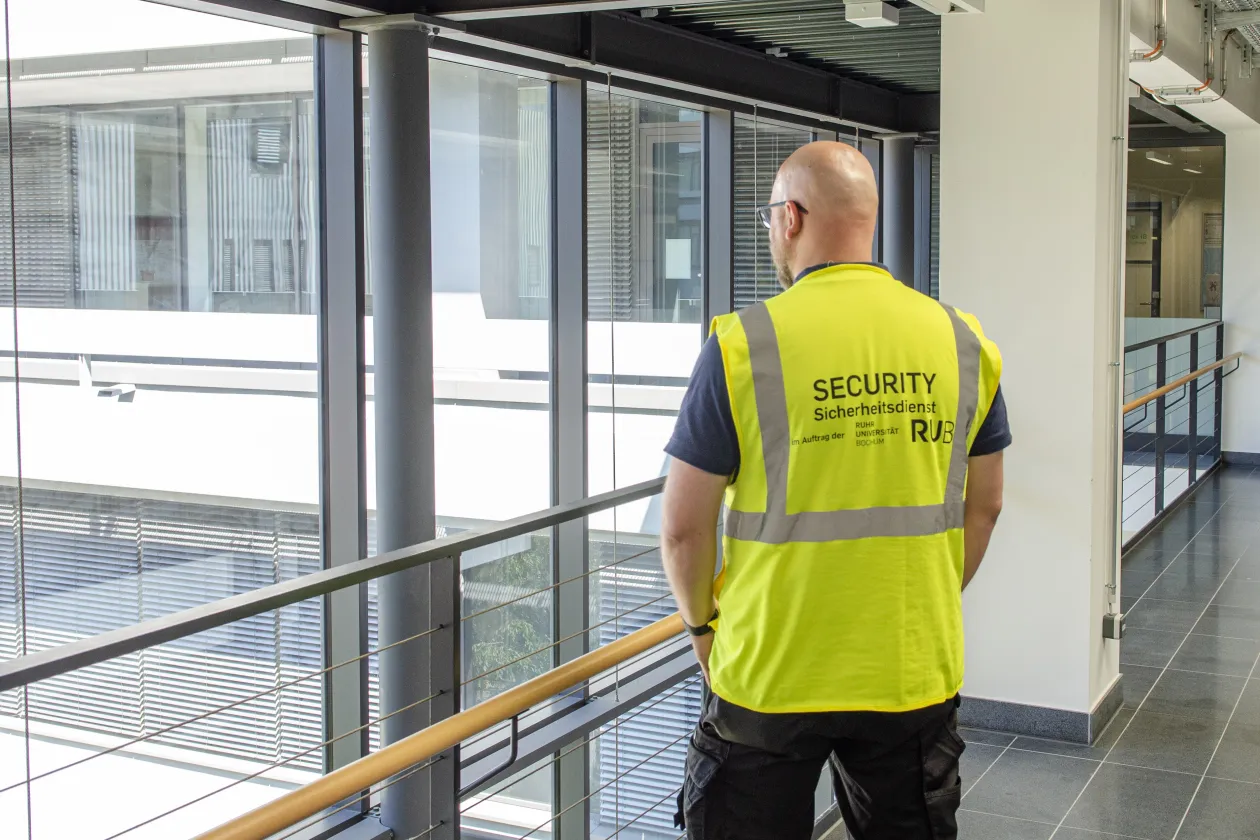 Security-Mitarbeiter.