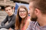 Studierende auf dem Forum