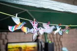 Girlande Diversity Day in Taubenform