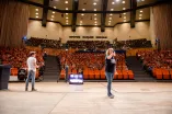 Foto: Veranstaltung im großen Saal des Audimax, fast alle Sitzlätze sind besetzt.