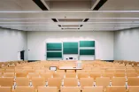 Foto: Hörsaal, von oben nach unten fotografiert