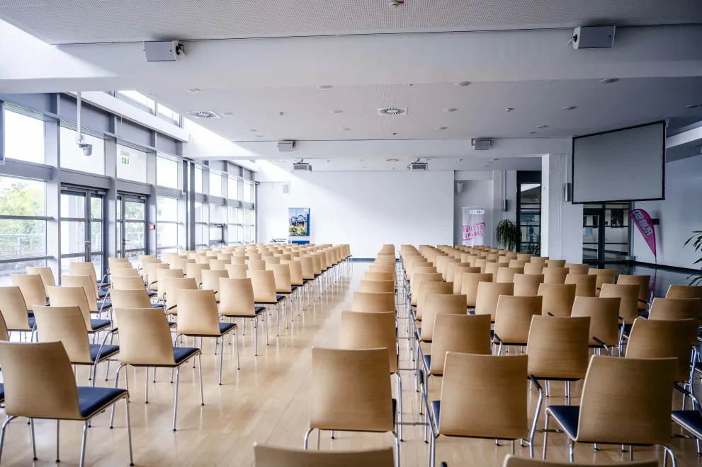 Photo: Hall 2a in the Convention Center of Ruhr University Bochum